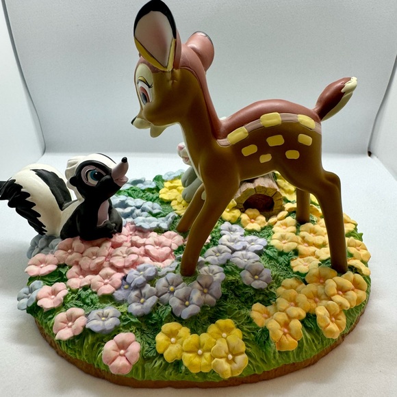 Walt Disney's Animated Classics Bambi with Thumper & Flower Figurine - Picture 3 of 8
